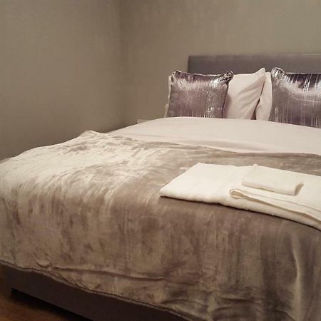 Haus Serviced Living Брэйнтри Экстерьер фото